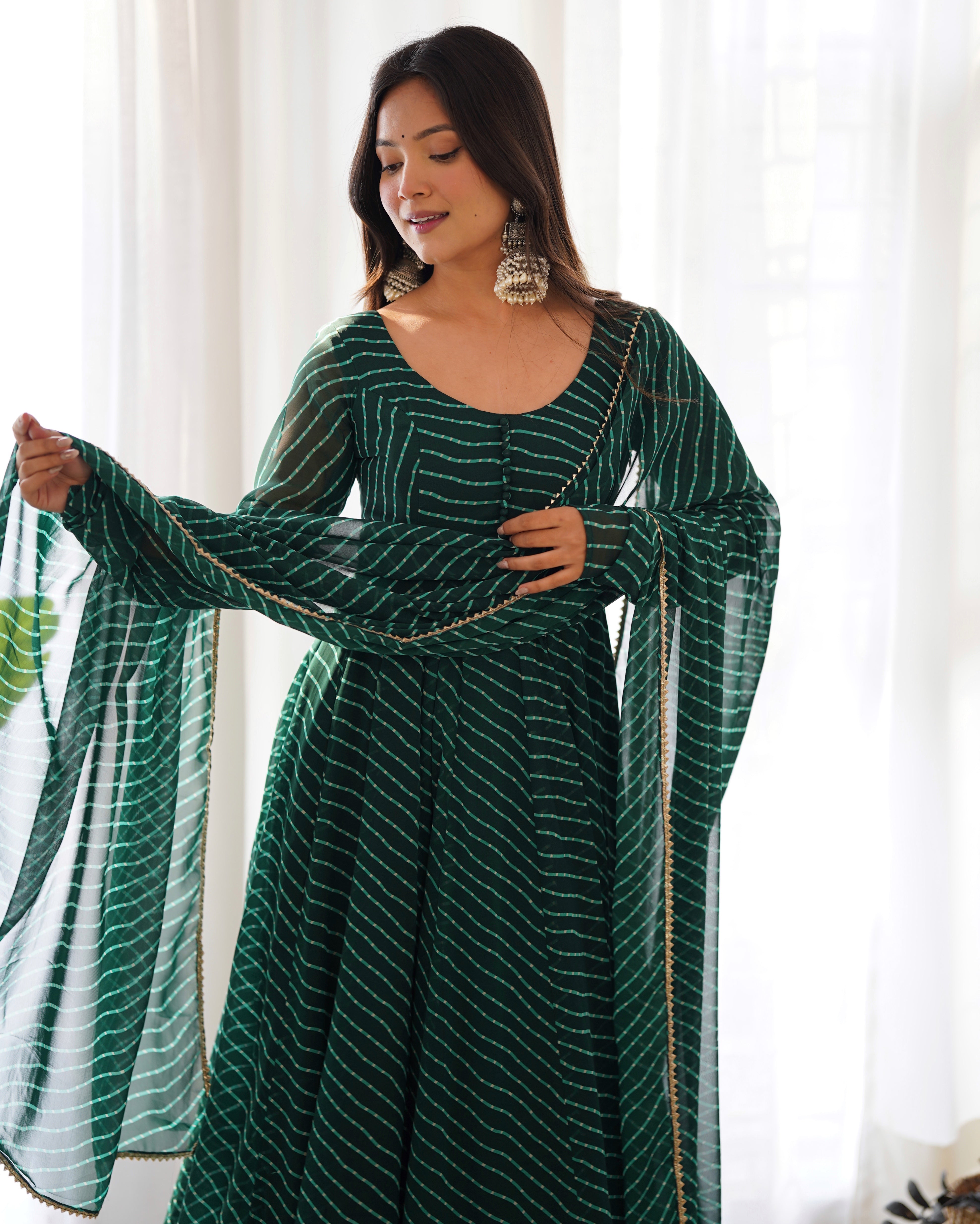Green Round Neck Leheriya Printed Regular Anarkali Kurta Set