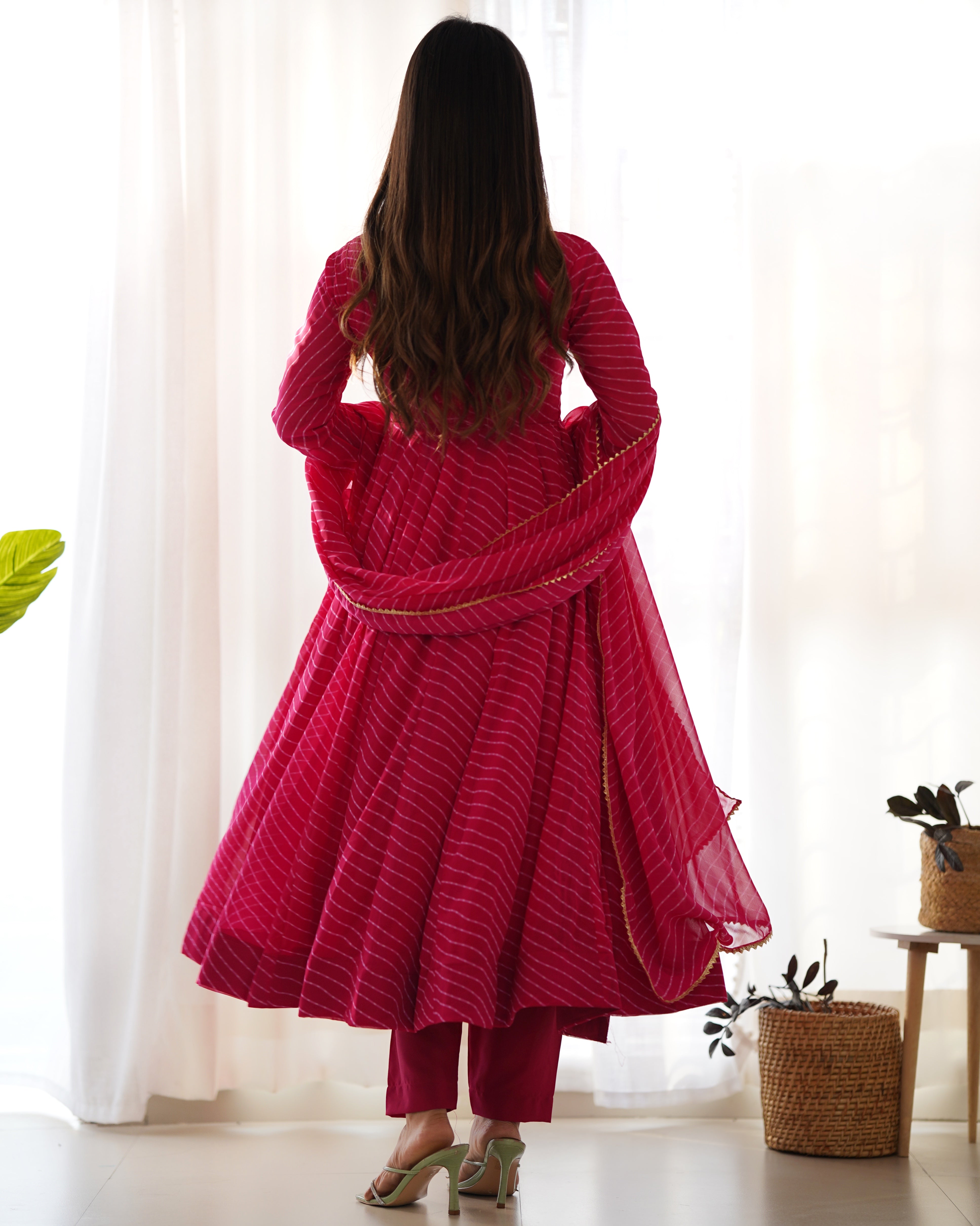 Pink Round Neck Leheriya Printed Regular Anarkali Kurta Set