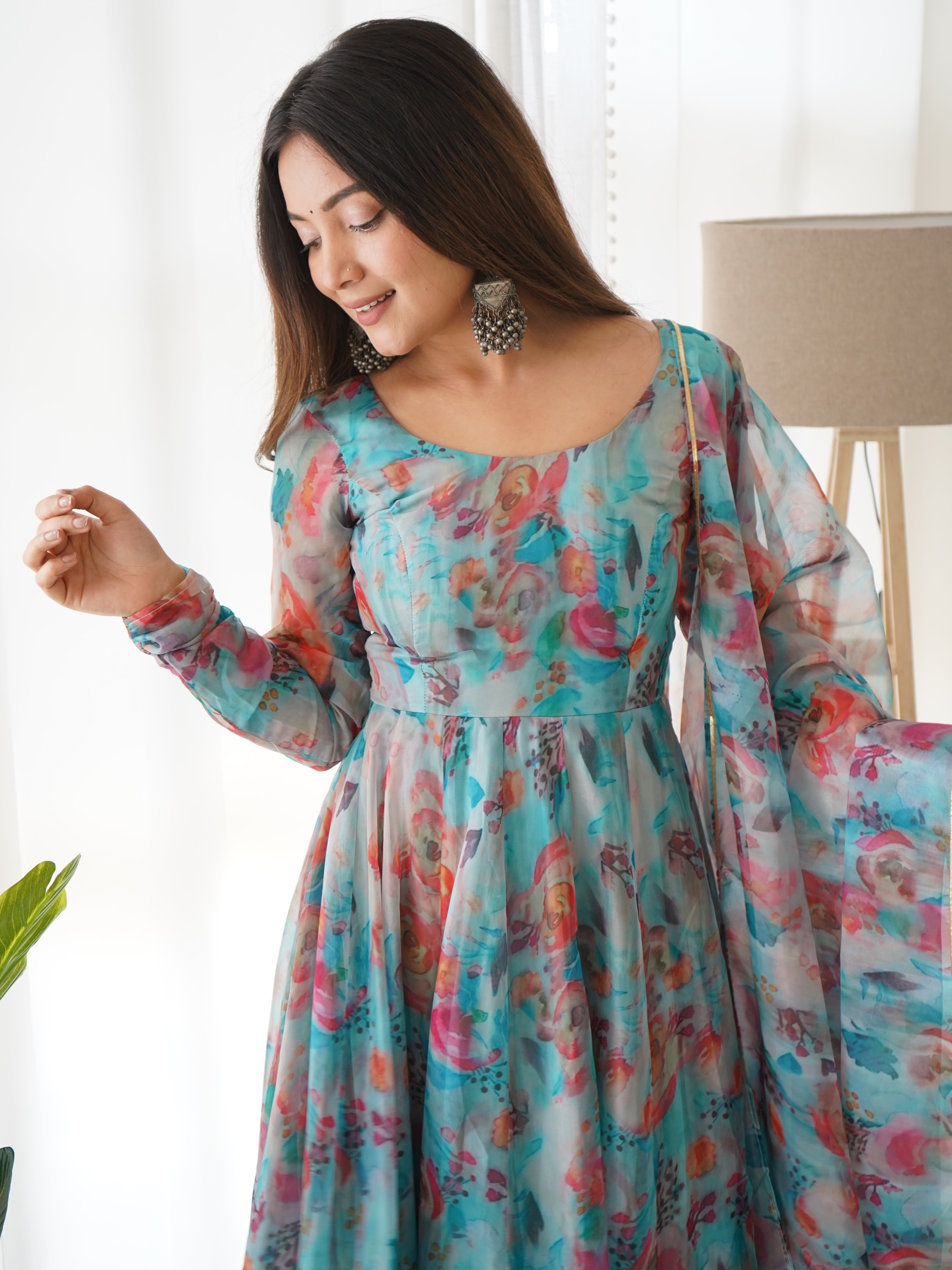 Blue Woman's Digital Print Organza Taby Silk Kurti and Pent with Duppatta (Copy)